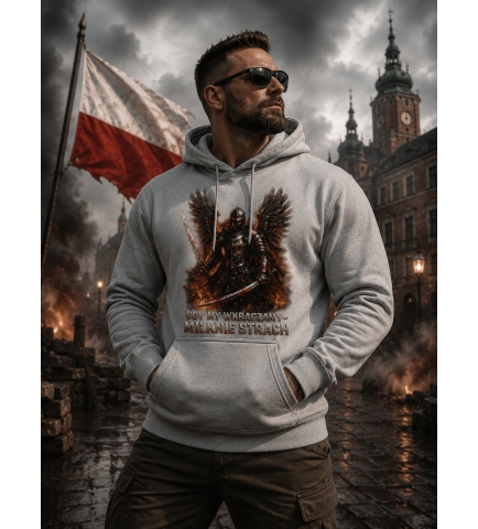 BLUZA Z KAPTUREM PATRIOTYCZNI Milknie Strach